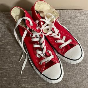 Red Converse Sneakers / Men’s Size 5 but fit me and I am a Women’s Size 7 - 7.5